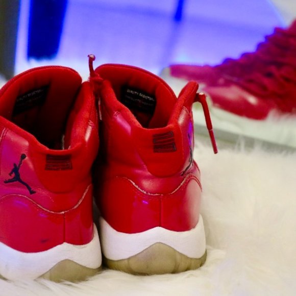 Jordan 11 Retro Win Like 96 - Picture 2 of 3